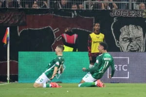 Bayer Leverkusen Diimbangi Werder Bremen