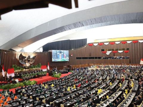 Tiga kementerian pendidikan