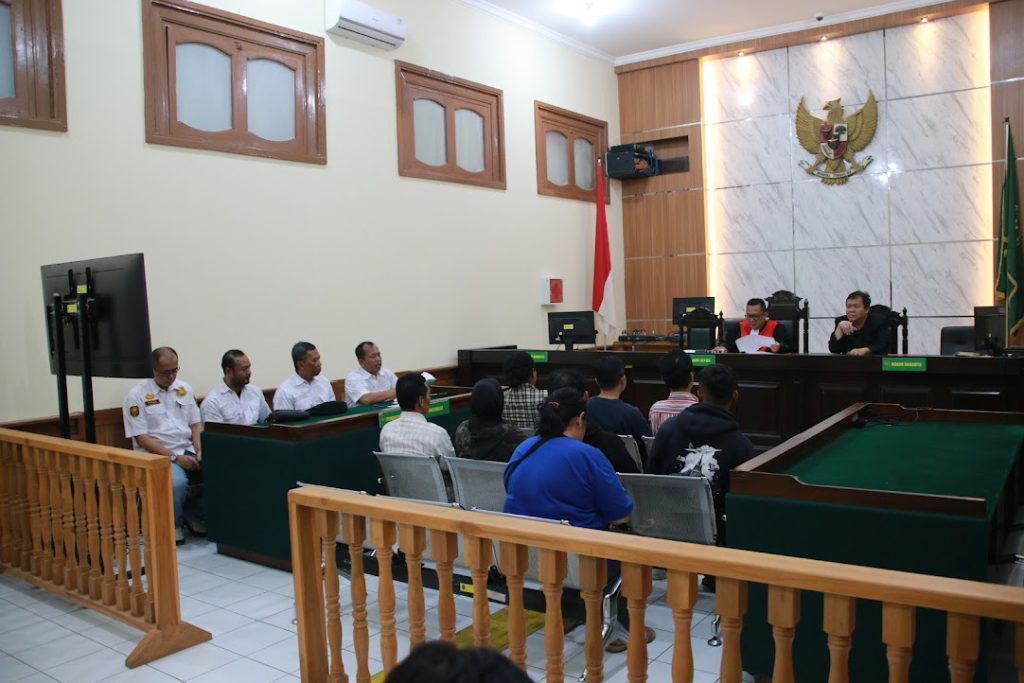 14 Pelanggar Perda Kota Bandung Jalani Sidang Tipiring