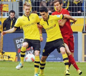 Borussia Dortmund Tekuk SC Freiburg Empat Gol Tanpa Balas