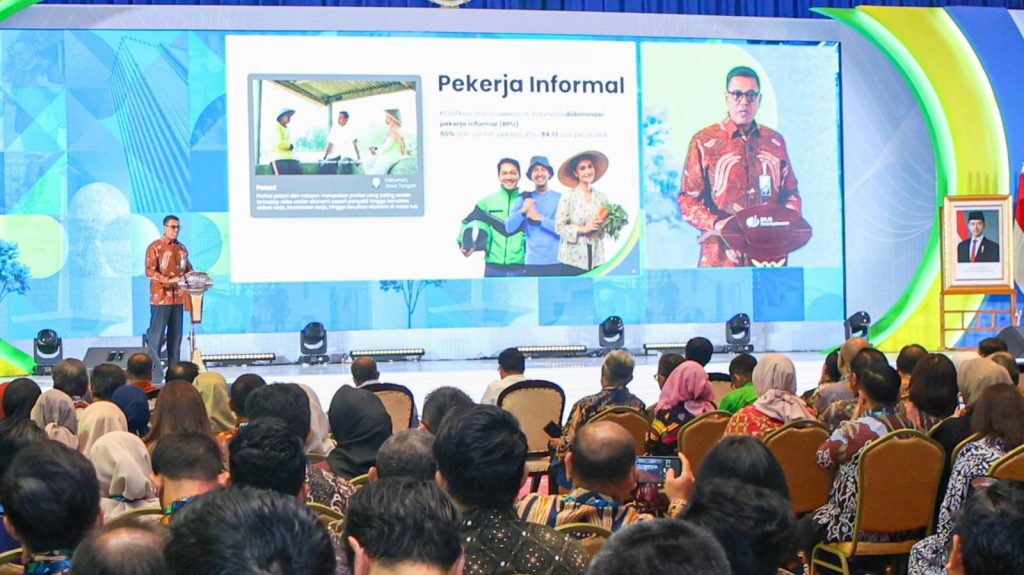 Social Security Summit Cari Solusi Indonesia Lepas Dari Middle Income Trap