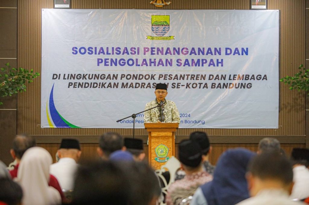 KONI Jabar Beri Penghargaan Untuk STKIP Pasundan