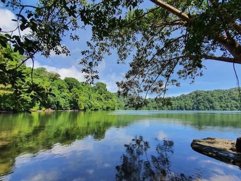 Danau Kastoba