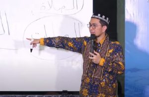 Ustadz Adi Hidayat Biografi