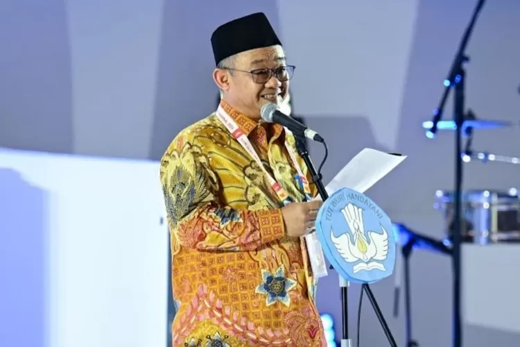 aturan baru sekolah 2025