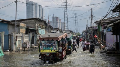 banjir rob jakarta