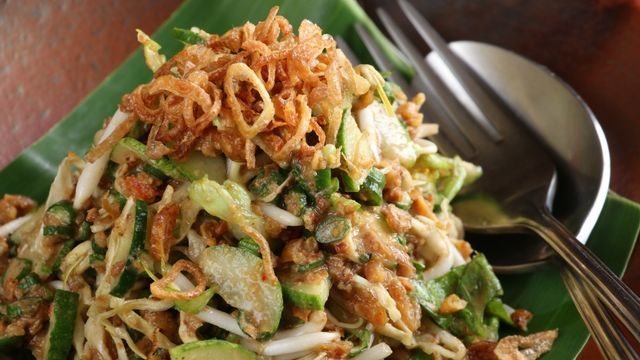 Karedok lotek pecel dan ketoprak