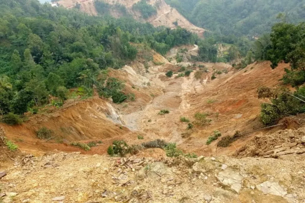 200 Lebih Jiwa Korban Pergerakan Tanah di Lebak Banten Masih Mengungsi