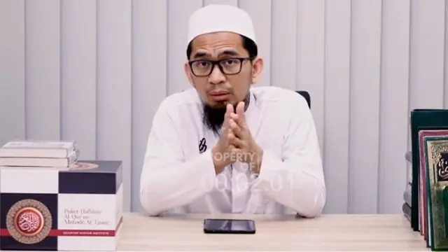 ustadz adi hidayat gantikan miftah maulam