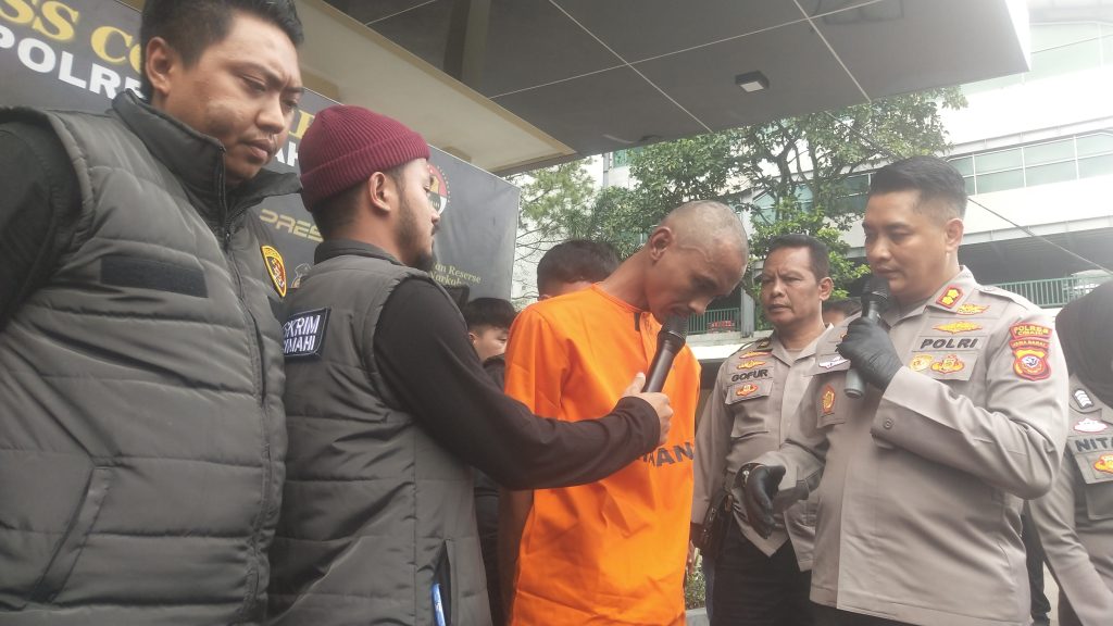 Suami Siram Air Keras Istri di Bandung Barat