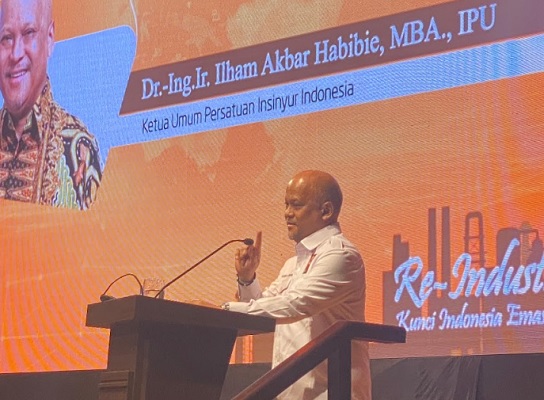 Ilham Habibie, Reindustrialisasi