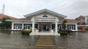 Kantor Bupati Kendal Terkepung Banjir