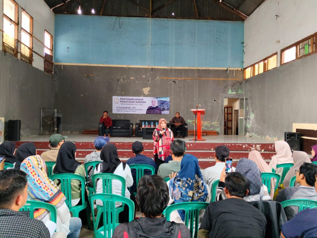 Euis Ida Wartiah Gelar Sosper Desa Wisata di Limbangan Garut