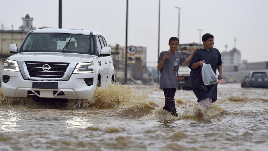 arab saudi banjir