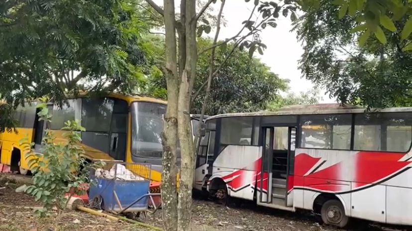 Puluhan Bus Sekolah Program Ridwan Kamil Mangkrak di Kota Bandung