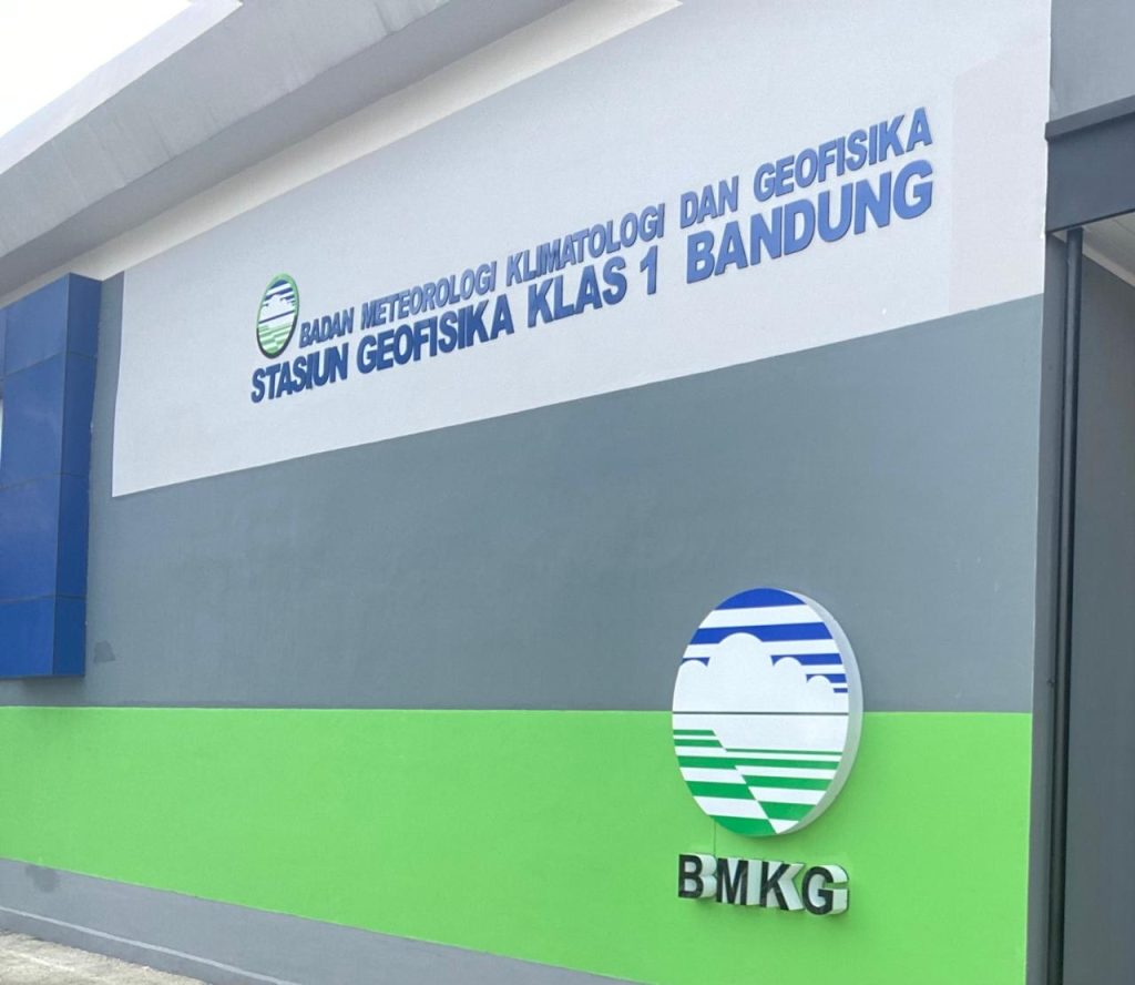 Selama 2024 BMKG Ungkap 1.321 Gempa dan 10 Juta Sambaran Petir di Jabar