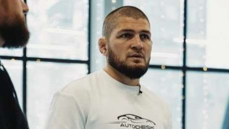 khabib nurmagedov diusir dari pesawat-1