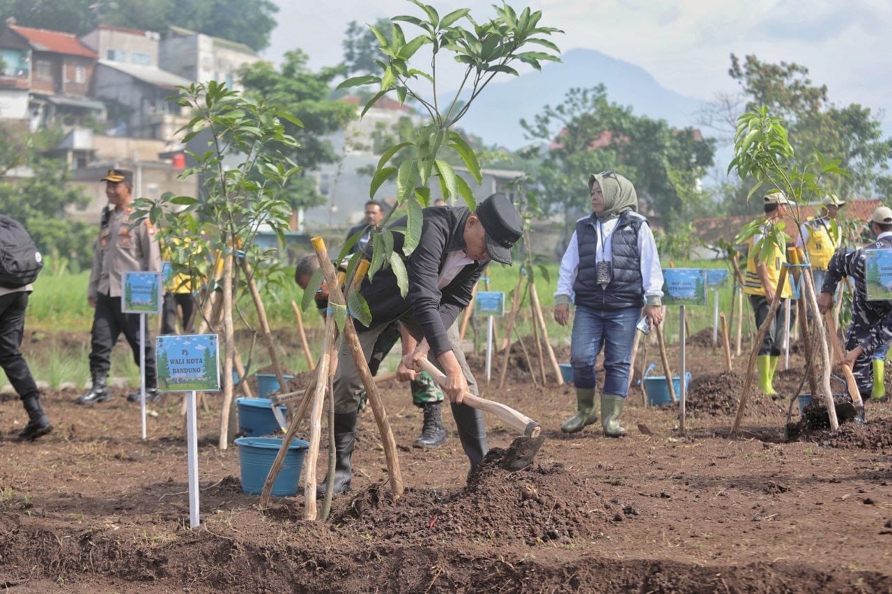 Pemkot Bandung Kembali Gelar Bandung Menanam Jilid III