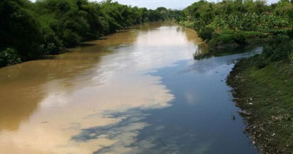 sungai bengawan solo siaga merah