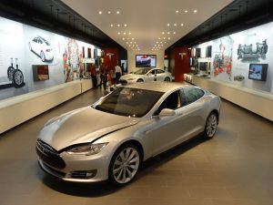 tesla penjualan