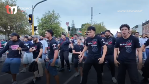 Aksi Pemuda Selandia Baru Tolak LGBT, Ganggu Parade Rainbow di Auckland