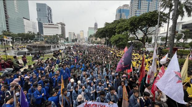 Tuntutan aksi Indonesia gelap