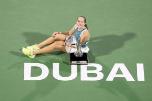 Dubai-2025-WTA-Final-Andreeva-Trophy-3-1024x682