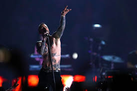 KONSER MAROON 5