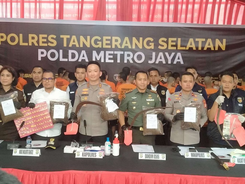 Konter bekasi memproduksi narkoba