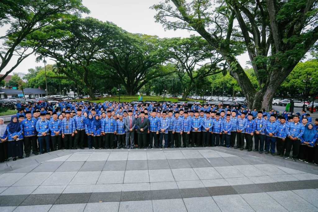 Pj Wali Kota Bandung Ajak ASN Tingkatkan Kinerja