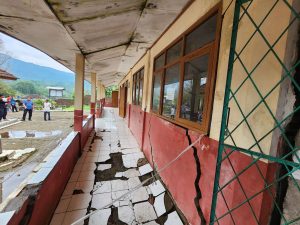 Puluhan Sekolah SD di Garut Rusak