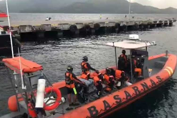 Speedboat Basarnas Ternate Meledak