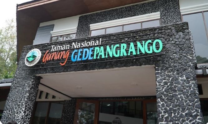 Gunung Gede kembali dibuka