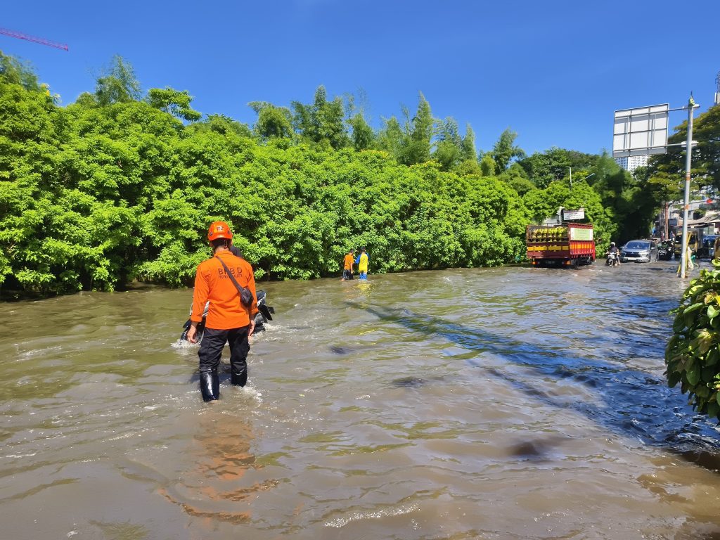 Tujuh RT dan Dua Ruas Jalan di Jakarta Senin 7 April 2025 Kebanjiran