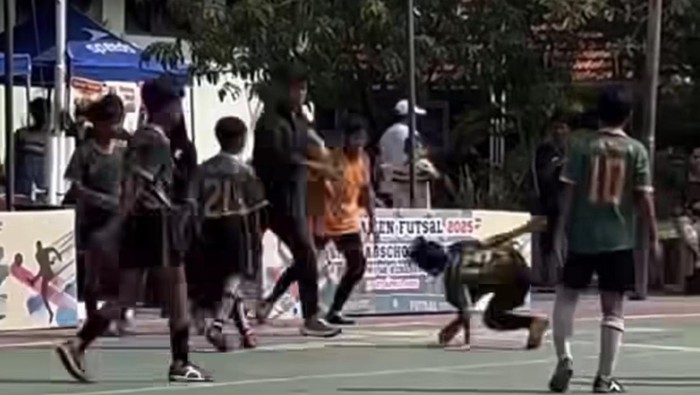 sd pelatih futsal