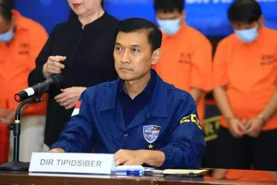 Bareskrim Polri Serahkan 4 Tersangka Pelaku Judol Website 138