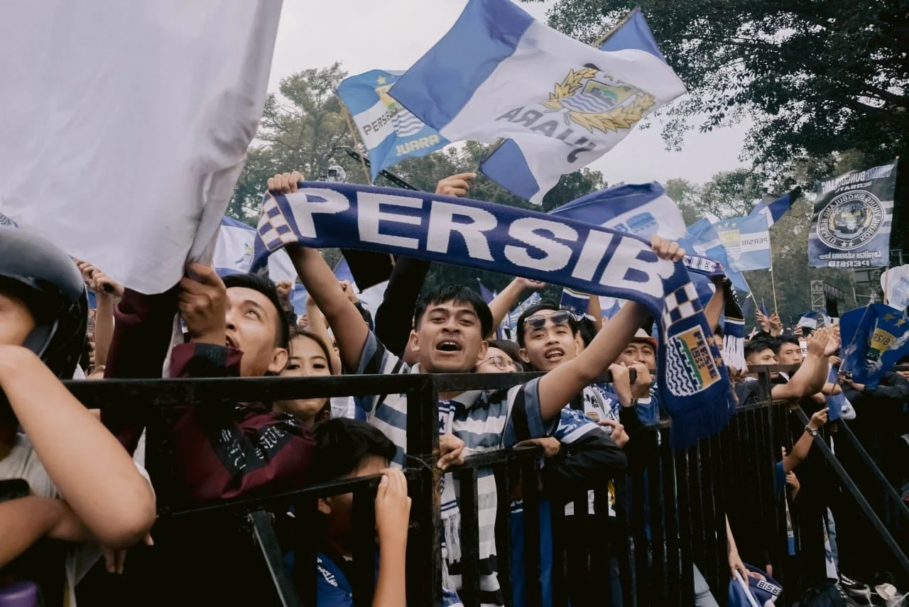 Persib Bandung Back to Back Juara Liga 1, Farhan: Boleh Selebrasi Tetap Jaga Kondusifitas. konvoi persib juara