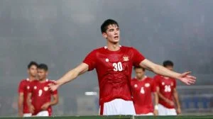 Elkan Baggott