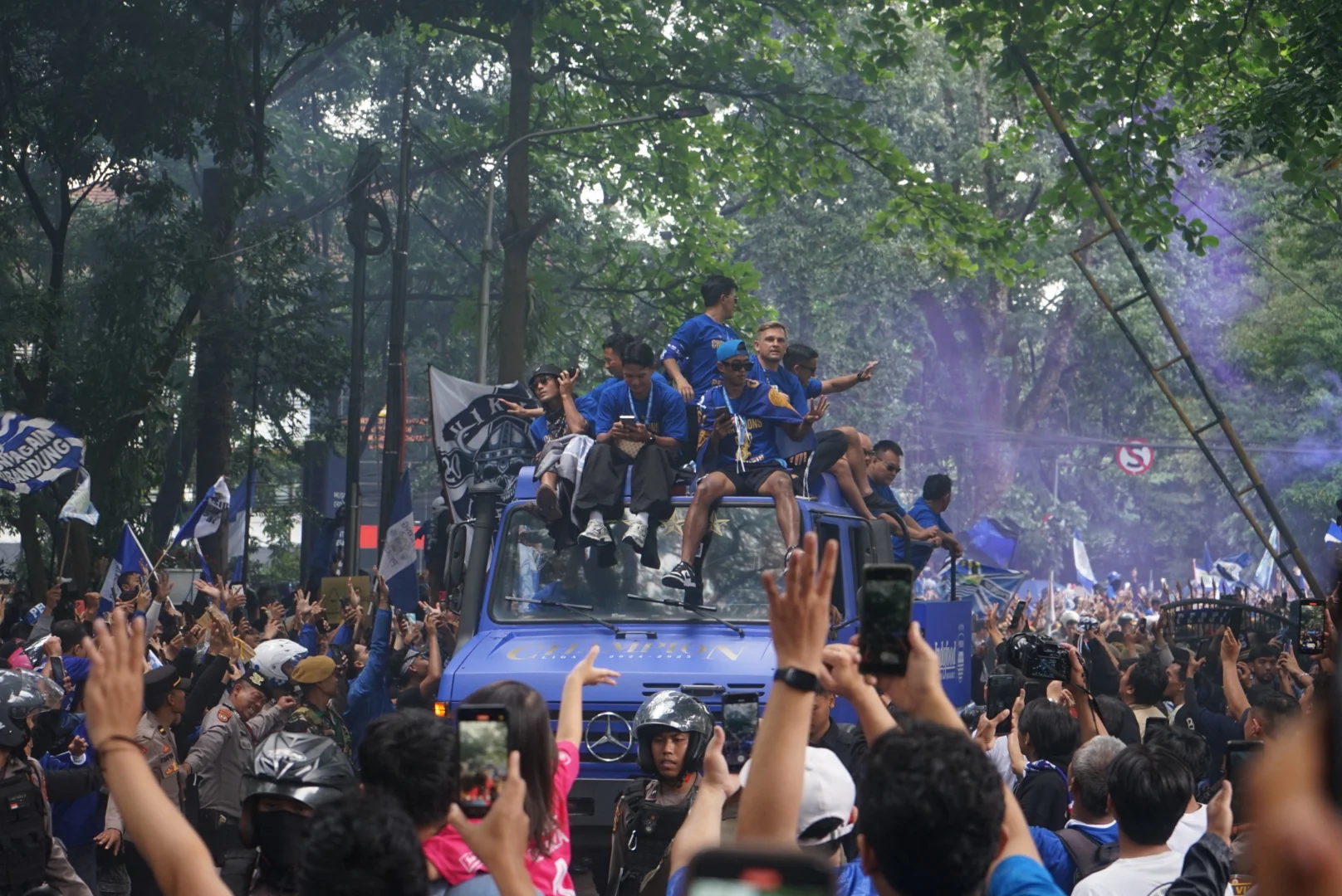 Persib Menuju IPO, Ini Dia Sosok Yang Berani Menggelontorkan Dana Rp. 100 Miliar
