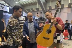 Gitar Asal Indonesia Catat Transaksi Rp3,33 Miliar