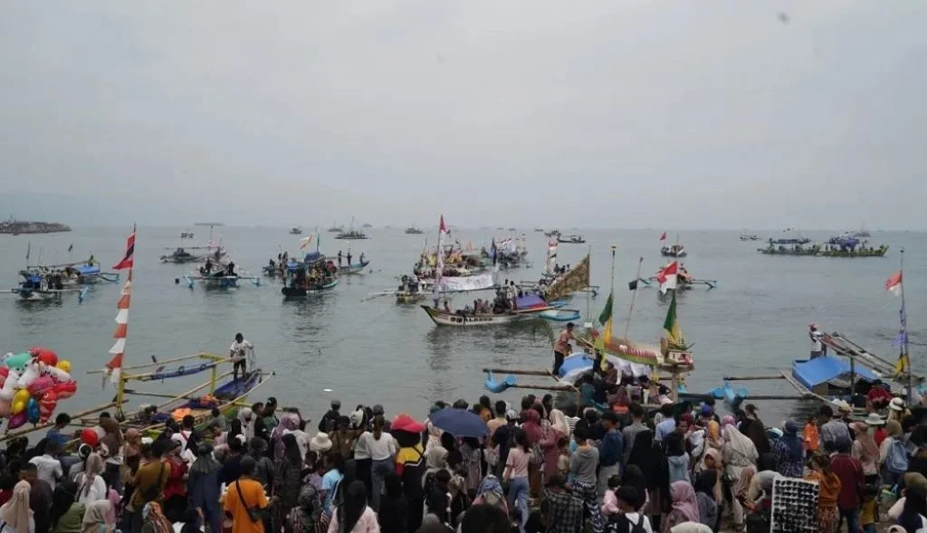 Hari Nelayan Palabuhanratu ke-65 - Disparbud Jabar