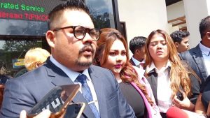 Ridwan Kamil Tak Hadir, Sidang Gugatan Perdata Selebgram Lisa Mariana Ditunda