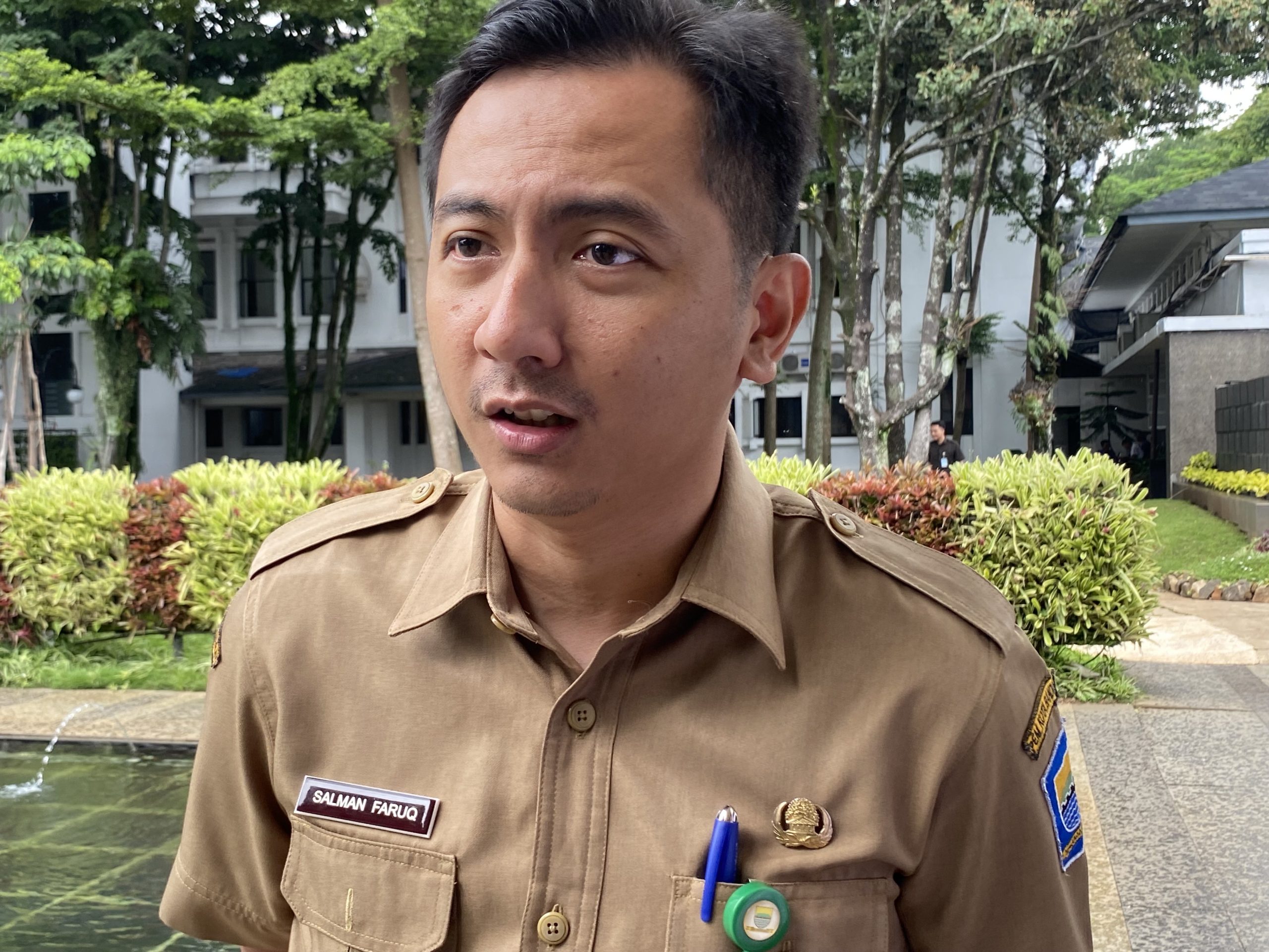 Pemkot Bandung Bakal Terbitkan Inwal Guna Redam Gunungan Sampah di Pasar Caringin