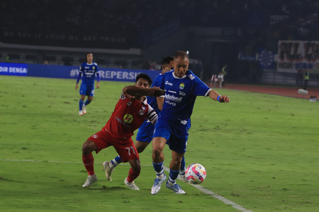 Pelatih Persib: Kami Layak Mendapatkan 1 Poin