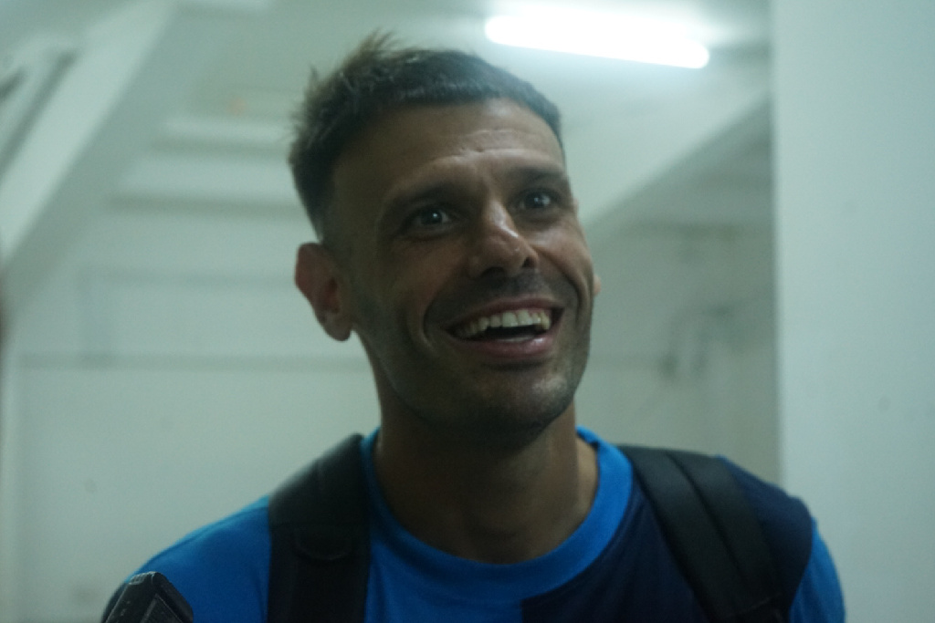 Jawaban Tyronne del Pino Terkait Masa Depannya Bersama Persib