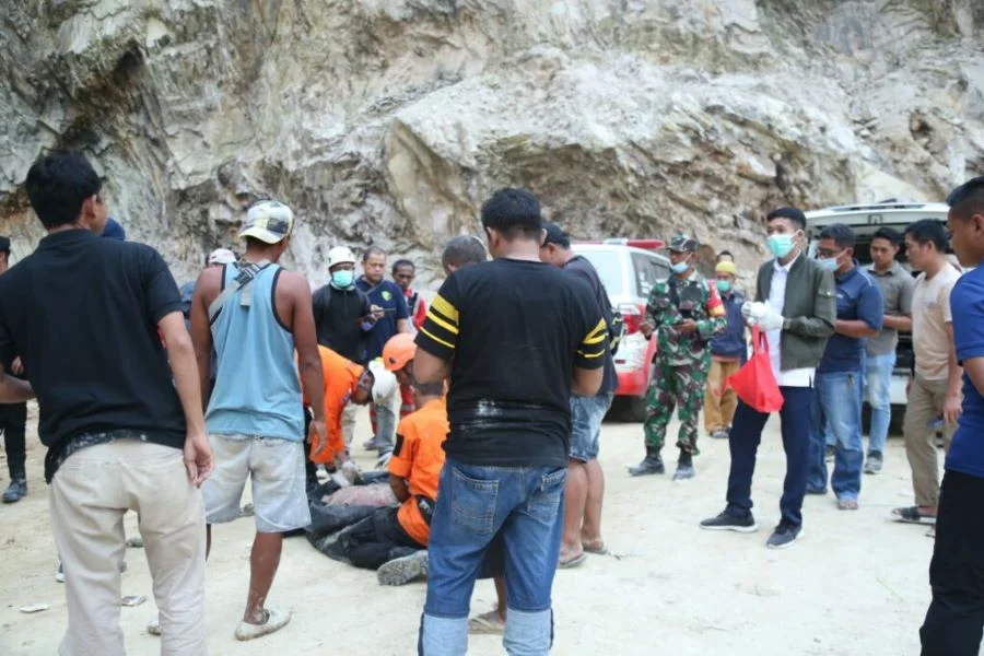 Daftar Korban Longsor Gunung Kuda Cirebon