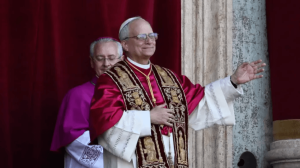 PAUS LEO XIV