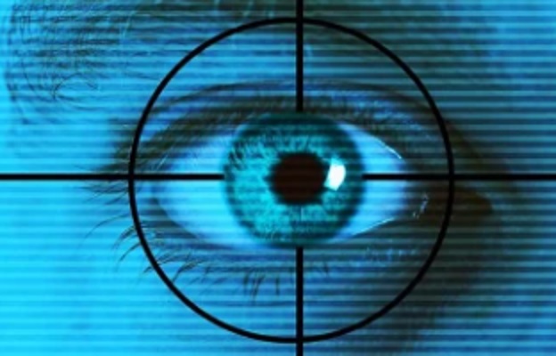 Pemindaian retina mata worldcoin - CEENTA