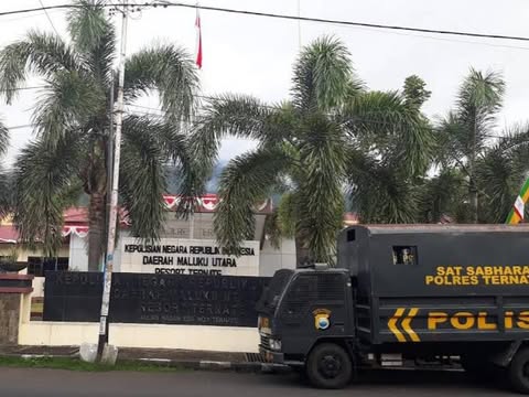 Pelajar pesta miras