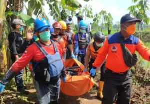 Tim SAR Gabungan Temukan Korban Tenggelam di Sungai Cikidang Tasikmalaya